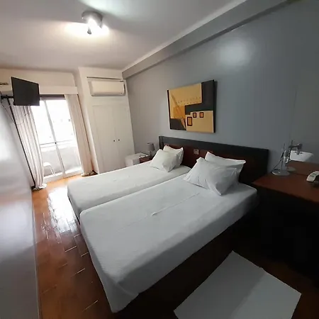 Hotel Dom Joao Iv