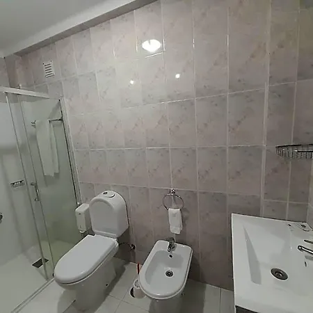 Hotel Dom Joao Iv 2*