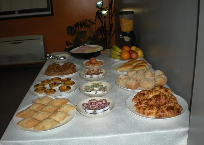 Dom Joao Iv Hotel Guimarães